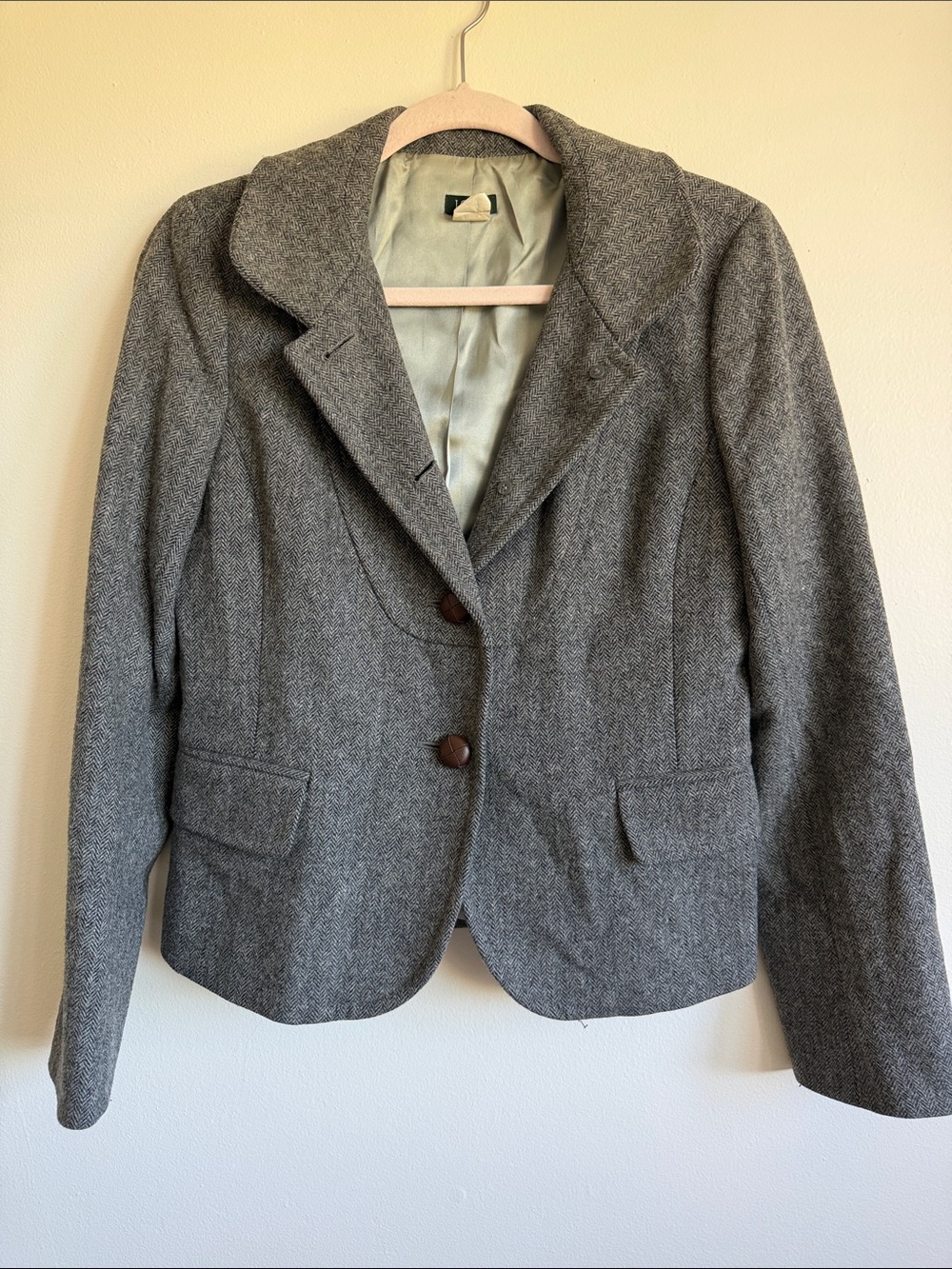 Early 2000s J. Crew Gray Tailored Herringbone Wool Blend Blazer